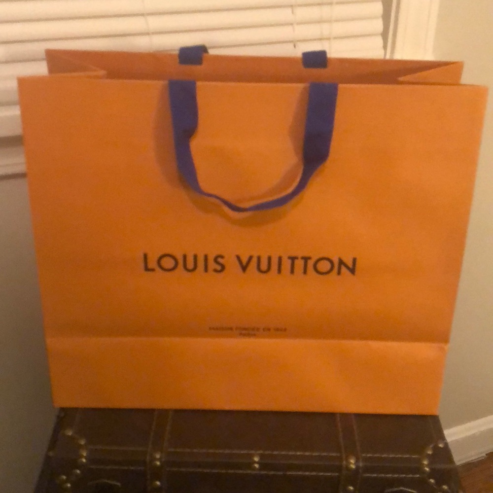 Louis Vuitton Shopping bag